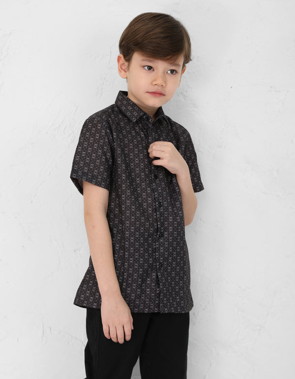 KIDS RADEN SHORT SLEEVE SHIRT (BLACK)